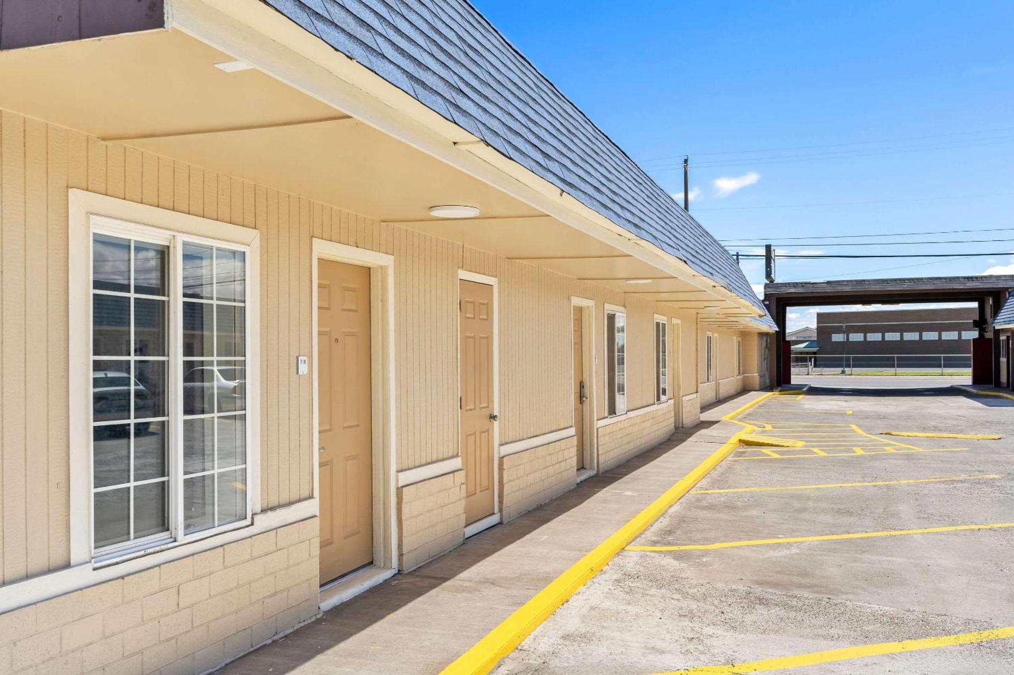 Rodeway Inn Hermiston - Umatilla Екстериор снимка