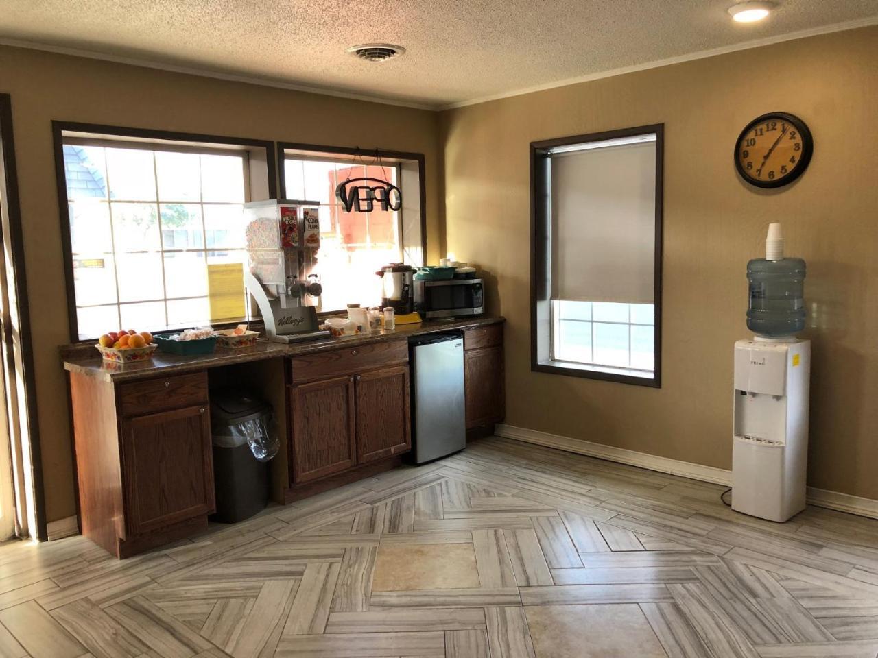 Rodeway Inn Hermiston - Umatilla Екстериор снимка