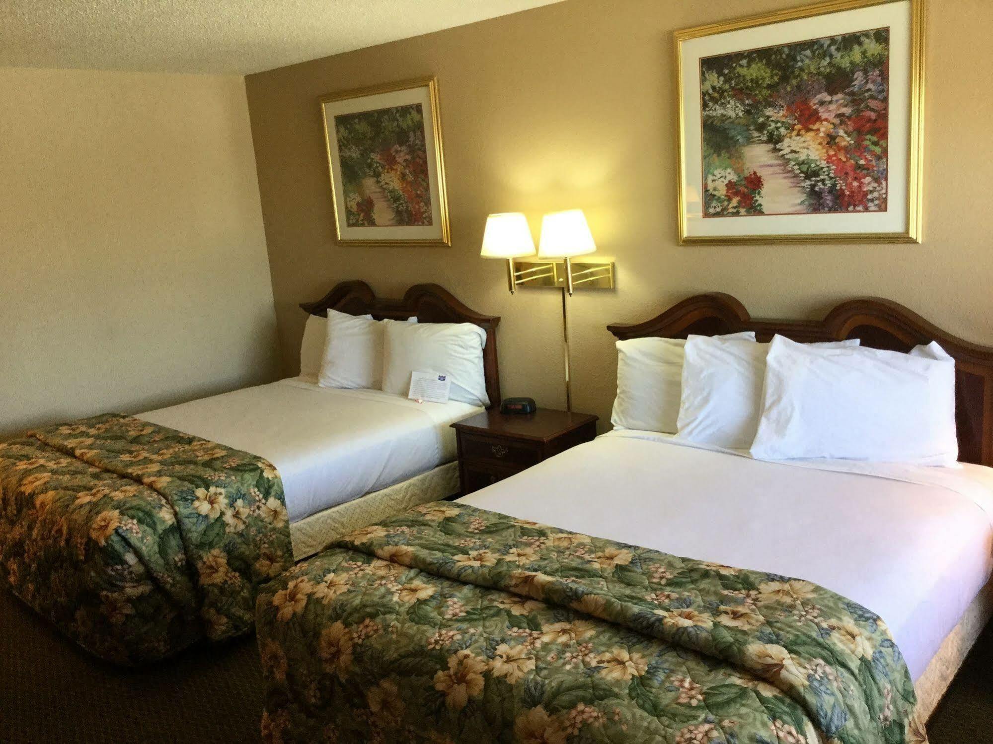 Rodeway Inn Hermiston - Umatilla Екстериор снимка