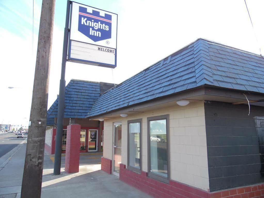 Rodeway Inn Hermiston - Umatilla Екстериор снимка